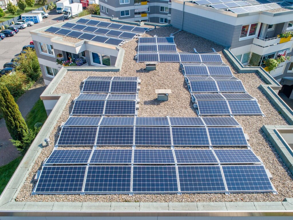 installation panneaeux solaires entreprise Nay