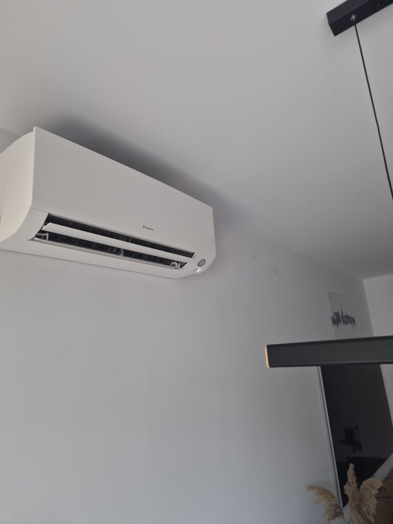 pac air air DAIKIN 3.5 Kw unité intérieure